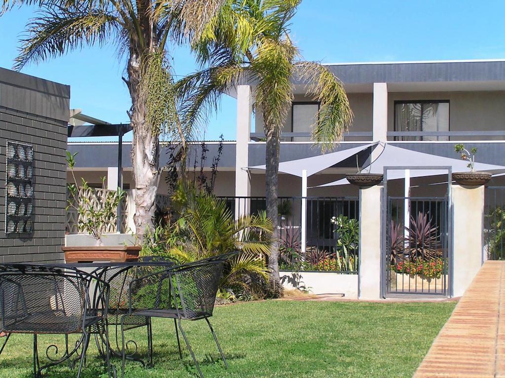 Dongara Old Mill Motel ภายนอก รูปภาพ